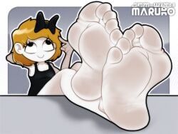 derpina, jamwithmaruko, 5_toes, close_up_feet, derp_eyes